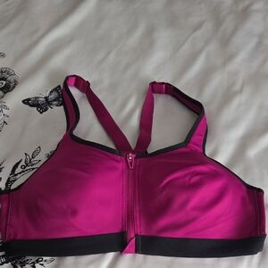 Victoria's Secret Pink Sports Bra Moisture-Wicking Supportive